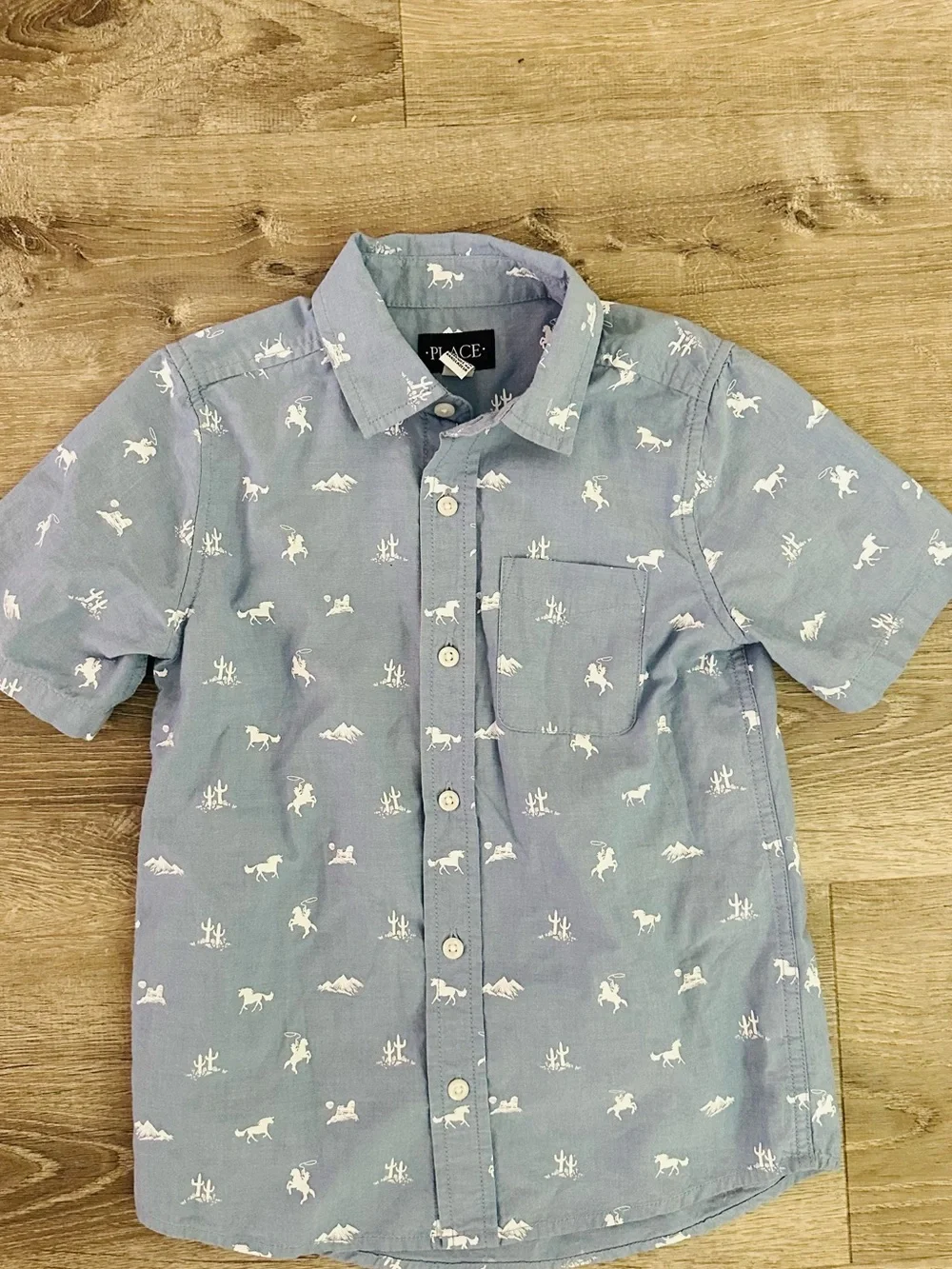 The Children's Place Boys' Short-Sleeve Button-Down Shirts - cream & Light Blue